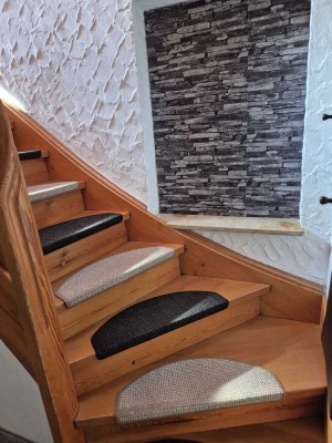 Schöne 3,5-Zimmer-Maisonette-Wohnung mit Einbauküche und Balkon in Nürnberg