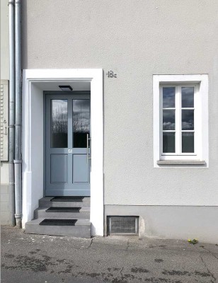 Renoviertes 5-Zimmer-Reihenhaus mit gehobener Innenausstattung und EBK in Trier Pallien