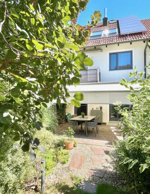 Top-modernisiertes Reihenmittelhaus in ruhiger Sackgassenlage - freiwerdend