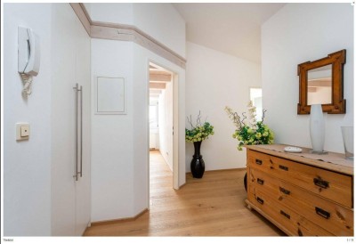 Attraktive 3-Zimmer-Wohnung mit 2 Balkonen, Einbauküche, teilmöbliert in 6372 Oberndorf in Tirol