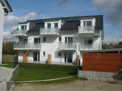 Stilvolle 1,5-Raum-Wohnung mit gehobener Innenausstattung mit Balkon und Einbauküche in Landshut