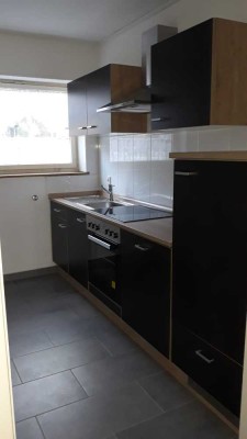 Sanierte Wohnung mit drei Zimmern sowie Balkon und Einbauküche in Albstadt