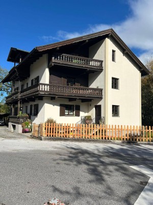 Helle, großezügige 4-Raum-Wohnung mit EBK und Balkon in Hopfgarten i.Bt.