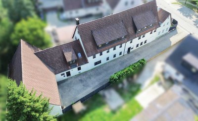 Kapitalanleger aufgepasst! – Vielseitiges Mehrfamilienhaus mit Halle und Wohnhaus