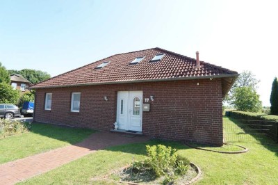 Wasserlage am Tief in Dornum - großzügiger Bungalow
