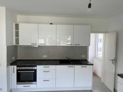 Sehr schöne 2-Zimmer-Terrassenwohnung mit gehobener Innenausstattung und Garten in Dernau