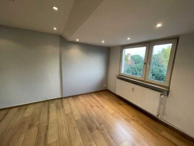 4,5-Zimmer Dachgeschosswohnung in Gelsenkirchen-Rotthausen