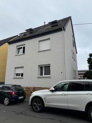 Saniertes 3-Familienhaus als attraktive Kapitalanlage!