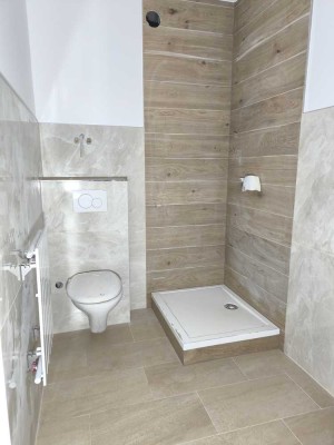 Erstbezug nach Sanierung: freundliche 3.5 Zimmer-Wohnung