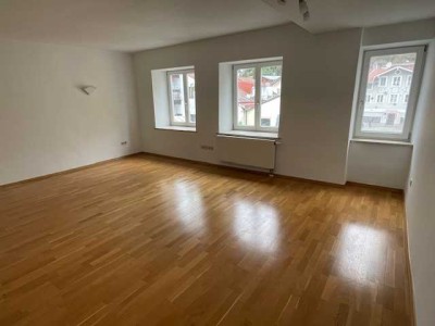 Stilvolle 3-Zimmer-Wohnung mit EBK in Bad Tölz