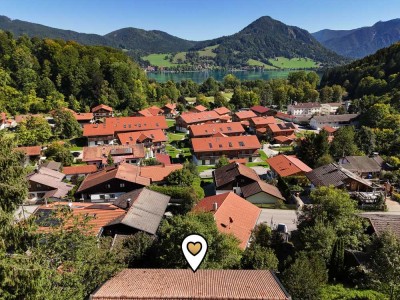 Einfamilienhaus in Hanglage mit Seeblick - Einziehen oder Neubau mit gültigem Vorbescheid