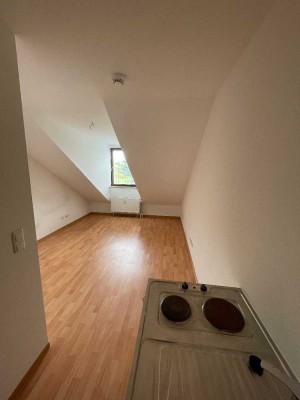 Kleine Singlewohnung sucht neuen Mieter