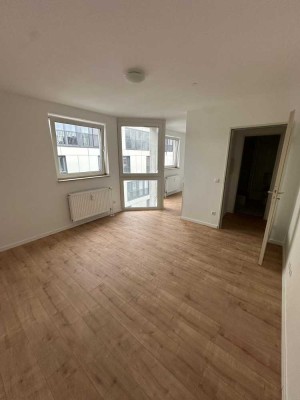 Frisch renovierte 1-Zimmer Wohnung inkl. EBK in zentraler Lage zur RWTH