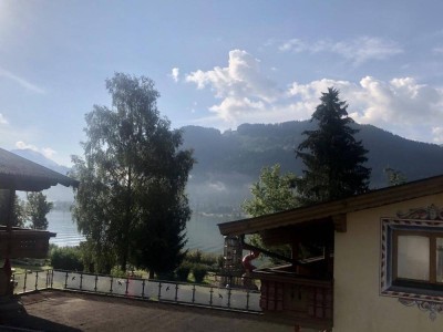 Charmante Wohnung mit Seeblick