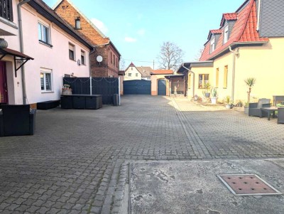 Charmantes Anwesen voller Möglichkeiten in Köckern -  ideal für Mehrgenerationen & Entwicklung