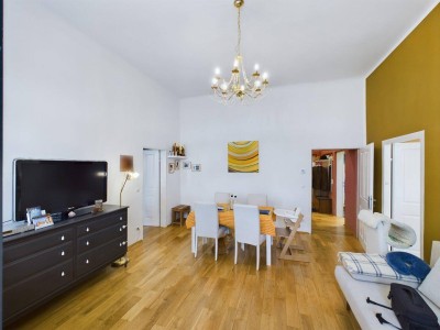 4 Zimmern ideal für Familien, WG oder Arztpraxis 1050 Wien! Ab 1.092€ Kreditrate/ Monat