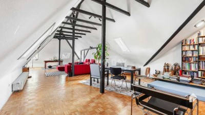 Lister Platz! Maisonettewohnung mit Dachterrasse und Stellplatz