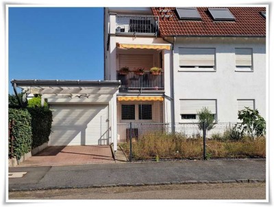 Außergewöhnliche 3 Zimmer Maisonette Wohnung mit Garten, Garage, Carport und ein weiteres Zimmer