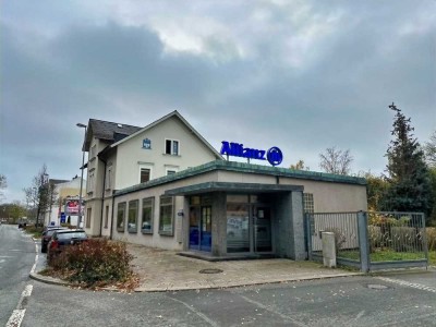 Ideal für Handwerksbetriebe: Wohn- & Geschäftshaus mit Werkstattbereich, Garagen & Außenstellflächen