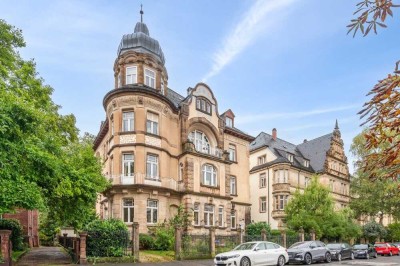 Architekturgeschichtliches Juwel  -  4-Familienhaus mit 2 freien Wohnungen