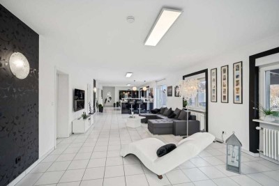 MEHRFAMILIENWOHNHAUS - LEER UND SOFORT VERFÜGBAR