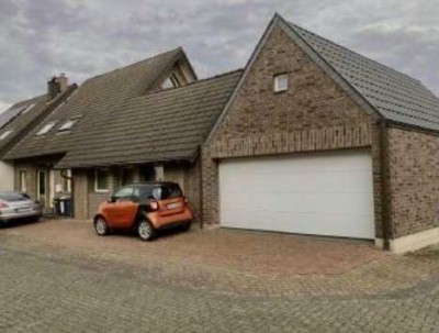 Traumhaftes Einfamilienhaus mit 788 m² Grundstück in Köln-Sürth