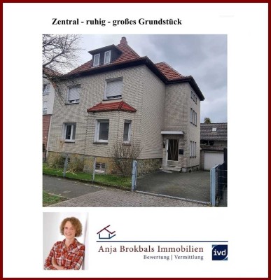 Zentral - ruhig - großes Grundstück_provisionsfrei für Käufer