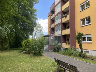 Erstbezug nach Kernsanierung – Exklusive Penthouse-Wohnung mit Weitblick in Hanau!