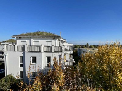 TOLLE 3-ZI.-PENTHOUSE-WOHNUNG MIT FAHRSTUHL EINBAUKÜCHE TIEFGARAGENSTELLPLATZ IN WIESBADEN-ERBENHEIM