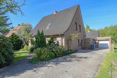 6554 - Wohnen und Wohlfühlen: Großzügiges Einfamilienhaus in ruhiger Lage!
