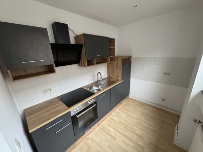 Vollständig renovierte 2-Raum-EG-Wohnung mit neuer Einbauküche in Osnabrück