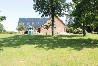 Grandioses Landhaus  auf einem Traumgrundstück (Alleinlage) ! Erfüllen Sie sich Ihren Lebenstraum...