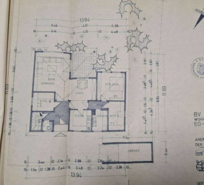 Einfamilienhaus mit schönem Grundstück  und großem Garten - Renovierungsbedarf