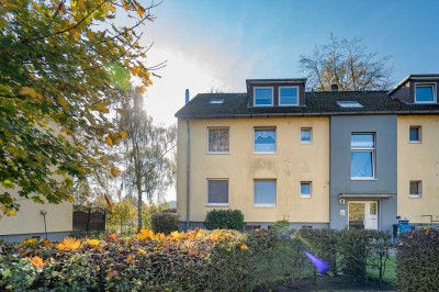 Gemütliche Dachgeschosswohnung mit Balkon in Stade-Hahle