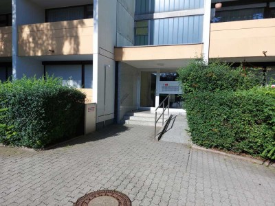 Großzügiges, helles 1-Zimmer-Apartment mit Loggia in Bayreuth