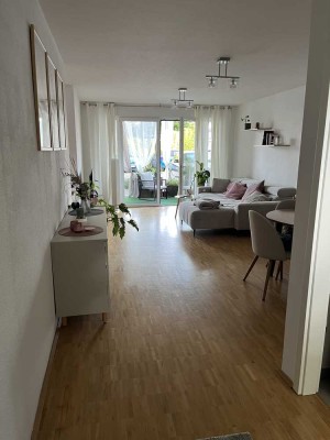 Stilvolle 2-Raum-Erdgeschosswohnung mit gehobener Innenausstattung mit EBK in Steinmauern