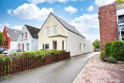 Modernisiertes Stadthaus in zentraler Lage - Dach, Elektrik und Heizung bereits erneuert
