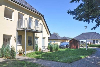 großzügige 3-Raum-Wohnung mit Balkon in Kölpinsee