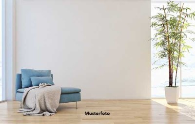 3½-Zimmer-Wohnung nebst Balkon mit Fernsicht - provisionsfrei
