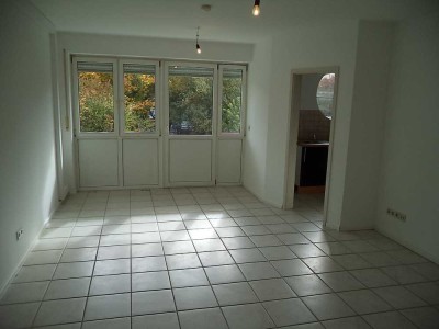 Helle 2-Zimmer-Wohnung mit Balkon im 2. OG in Emmelshausen