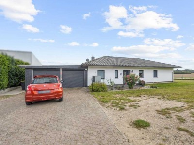 Großzügiger Bungalow in ruhiger Lage mit Aussicht in Gottesgabe