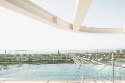 NEU! WOW! 39. Stock! Nur jetzt! Your New Home (Pool, Fitness and Wellness included)