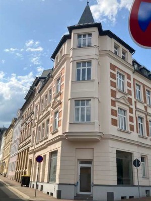 Erstbezug nach Sanierung, 3-Raum mit Fahrstuhl & Balkon