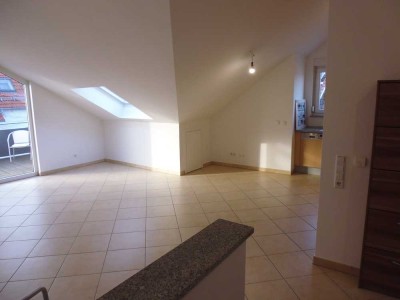 Exklusive 2,5-Raum-DG-Wohnung mit gehobener Innenausstattung mit EBK in Rutesheim