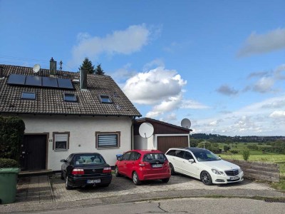 Tolle DG-Wohnung mit großer Dachterasse und Blick in die wunderschöne weite Natur