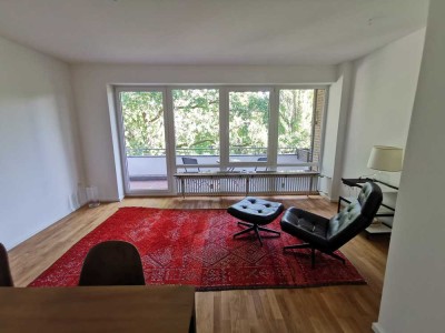 Renovierte 3-Zimmer Wohnung mit Balkon im 2. OG in Lichterfelde (Steglitz)