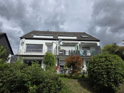 3 Zimmer DG-Wohnung mit Dachterrasse und Weitblick in Herdecke