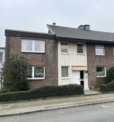 2-Familienhaus in ruhiger Lage!