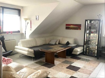 Helle 3-Zimmer Dachgeschosswohnung in Ronhof / Kronach