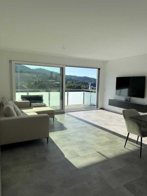 2-Raum-Wohnung (Bj. 2023), Balkon mit schöner Aussicht und EBK in Bühlertal